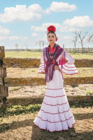 Vestido de flamenca blanco modelo Mauri Colección Errepé