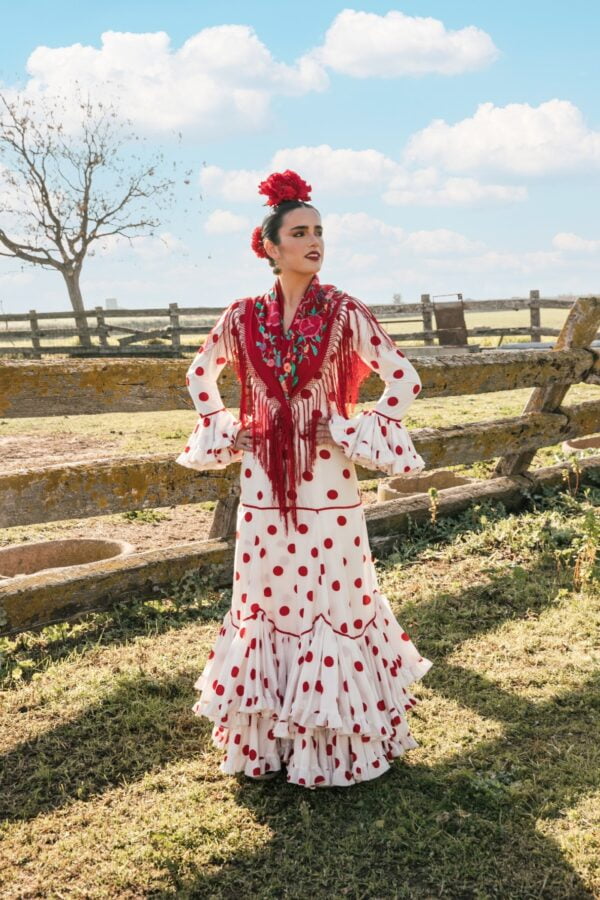 Indigoblaues Flamencokleid, Modell Jimena aus der Campestre-Kollektion von Errepé
