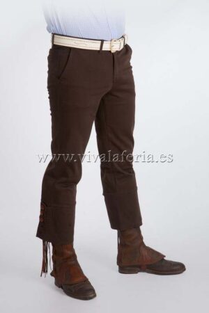 Pantalón campero color marrón