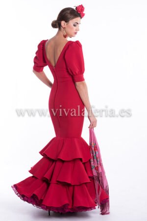 赤いフラメンコドレスモデルClaveldeAlfarera